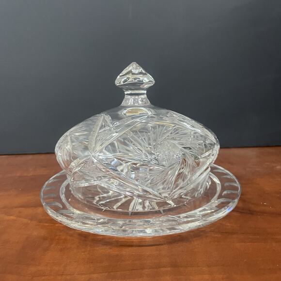 Vintage Polish Violetta Dome Lidded Cheese Butter Dish Round Pinwheel Hand Cut - Picture 2 of 10